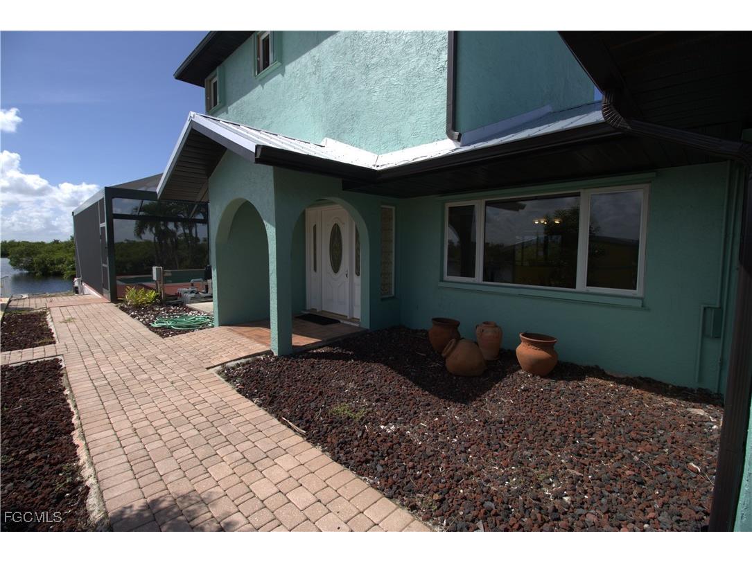 5043 Genesee Parkway Bokeelia FL 33922 2025005960 image5