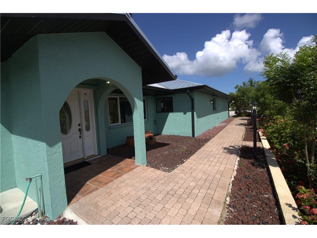 5043 Genesee Parkway Bokeelia FL 33922 2025005960 image6