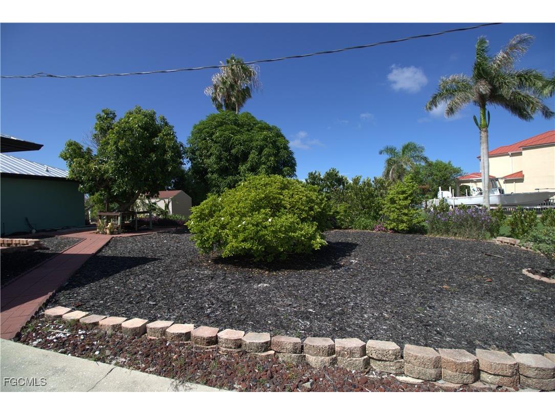 5043 Genesee Parkway Bokeelia FL 33922 2025005960 image7