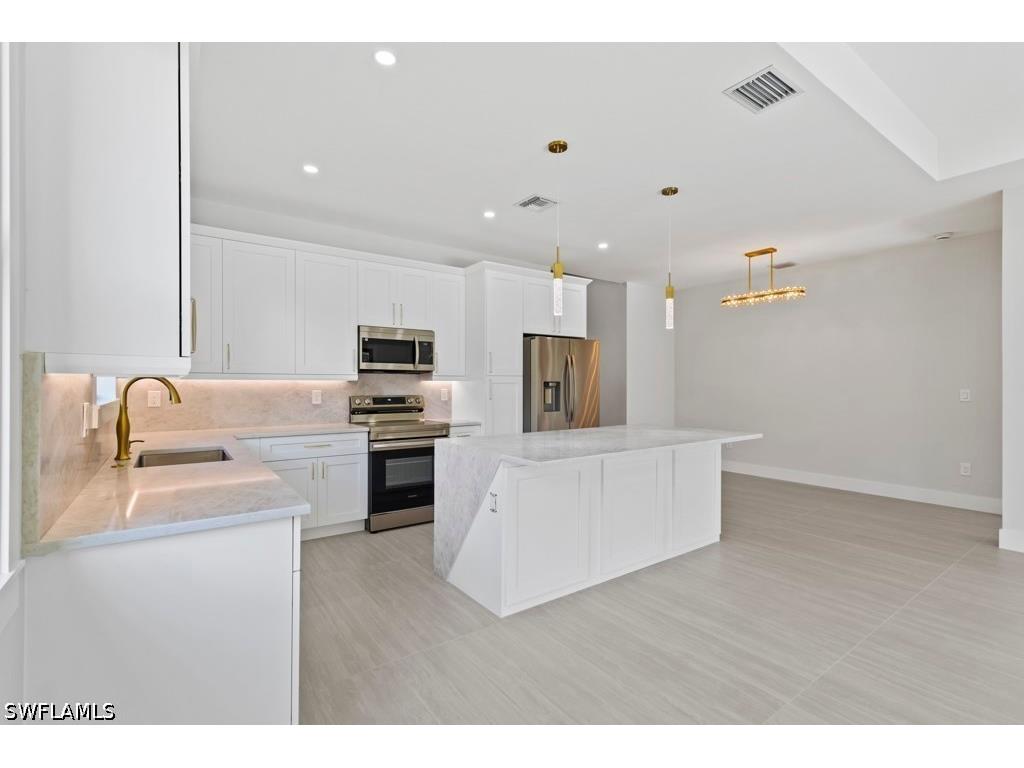 5044 44th Street NE Naples FL 34120 226019953 image9