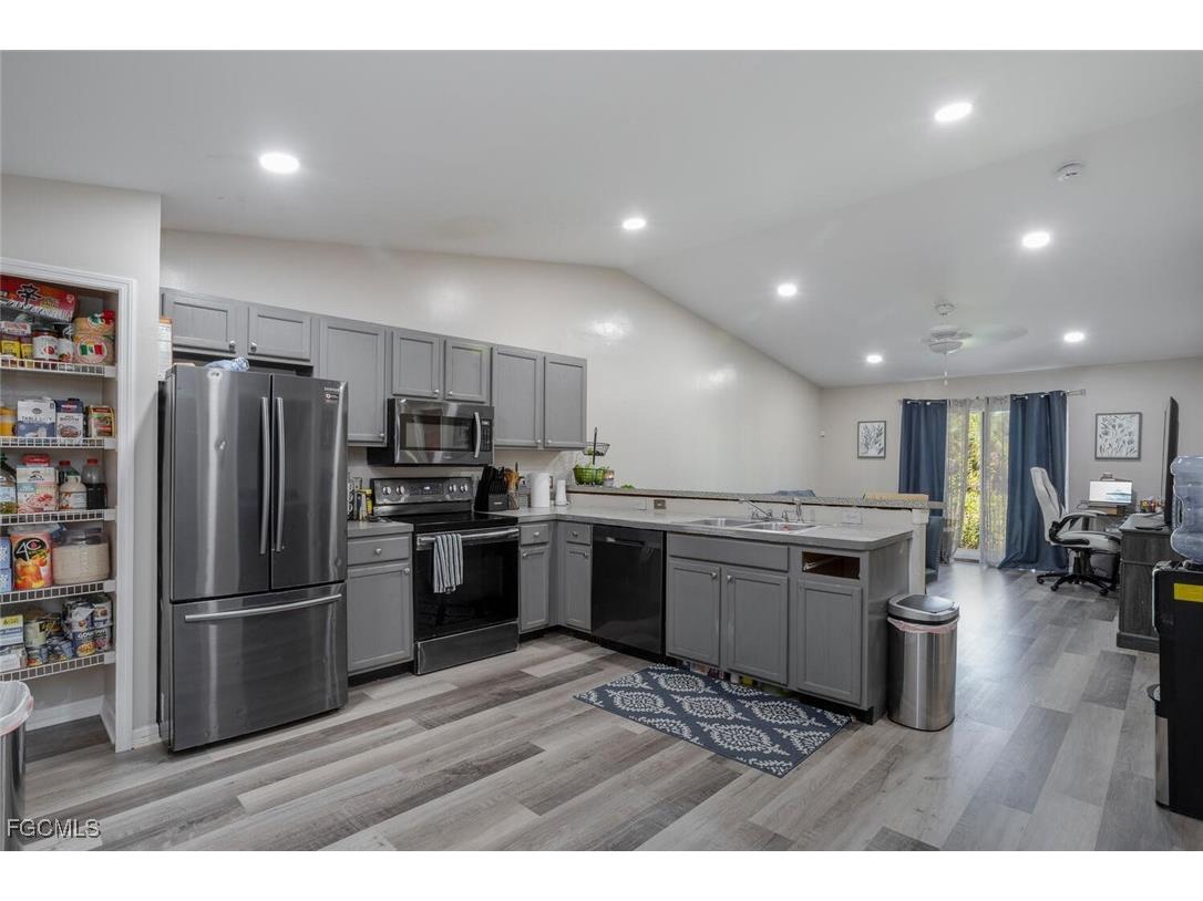 5044-5046 Locke Lane Lehigh Acres FL 33973 2025015539 image4