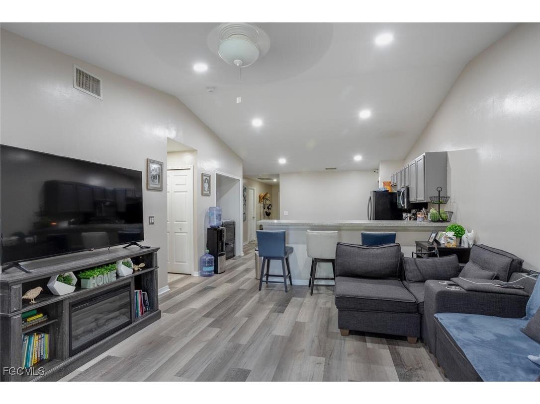 5044-5046 Locke Lane Lehigh Acres FL 33973 2025015539 image9