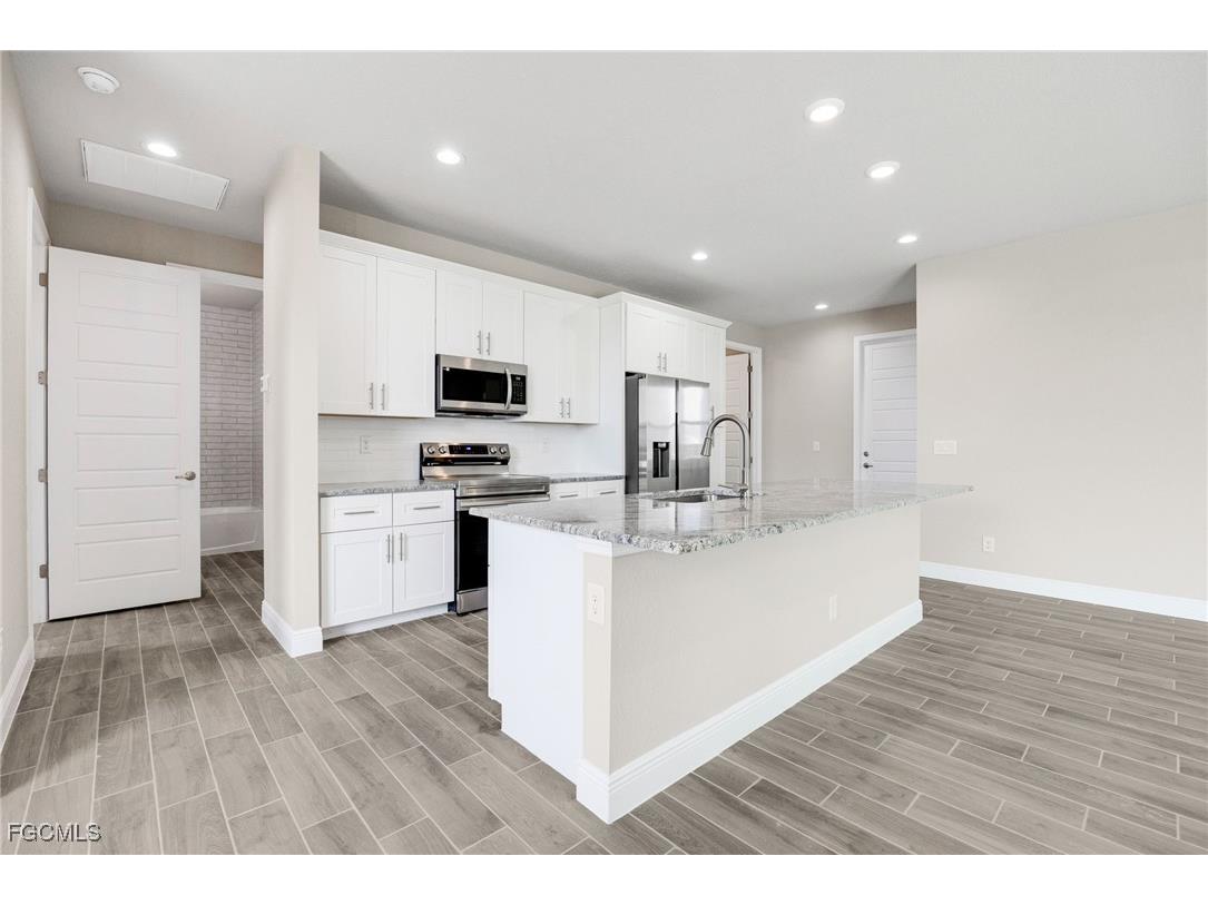 5044 Wild Goose Circle Labelle FL 33935 2025013513 image8