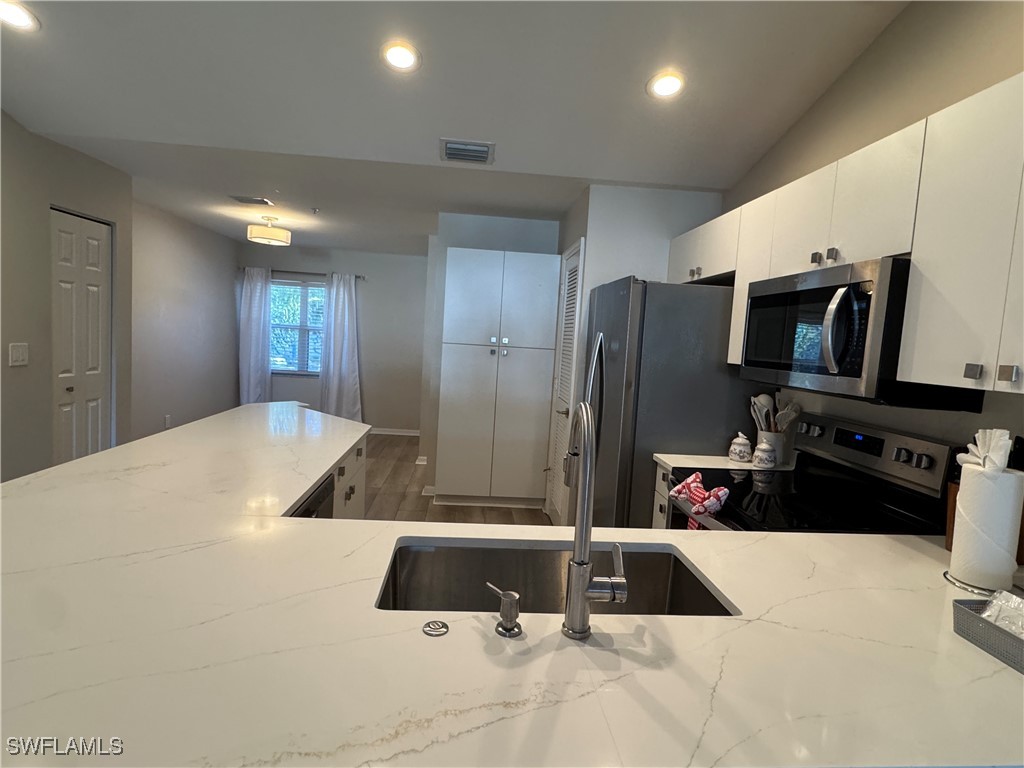 5045 Cedar Springs Drive #203 Naples FL 34110 225082984 image15