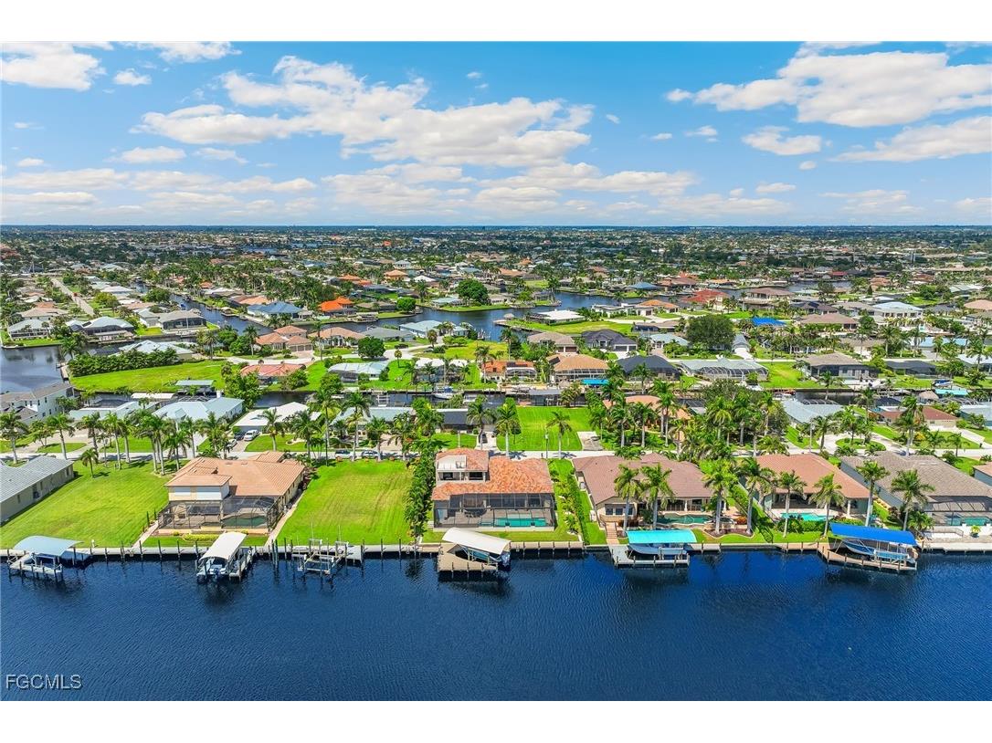 5049 Sorrento Court Cape Coral FL 33904 2025011101 image40