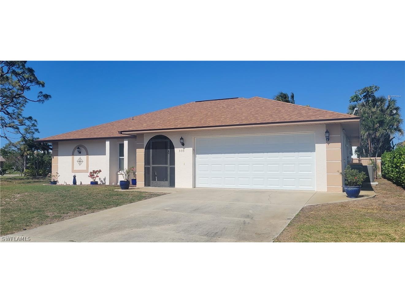 505 103rd Avenue N Naples FL 34108 222067940 image1