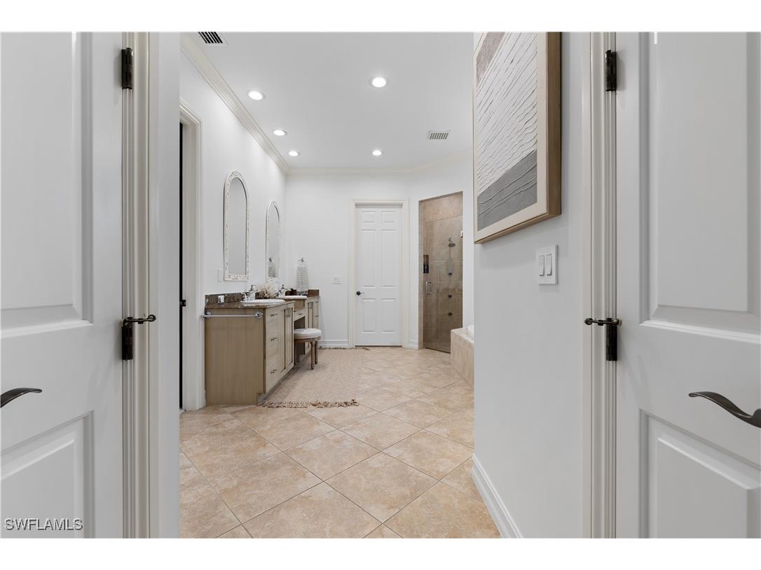 505 Harbour Drive Naples FL 34103 225065016 image23