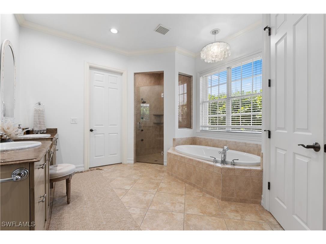 505 Harbour Drive Naples FL 34103 225065016 image24