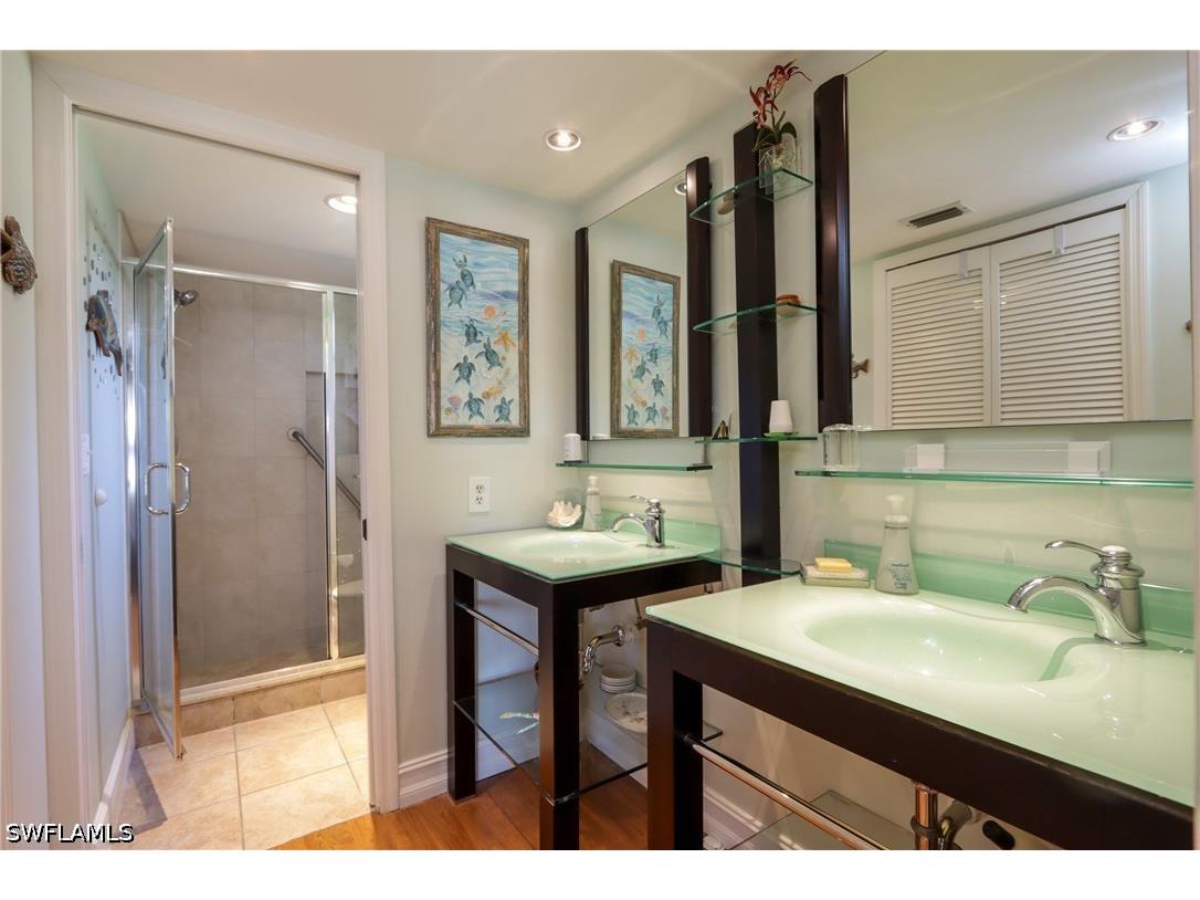505 Lake Louise Circle #101 Naples FL 34110 226019404 image13