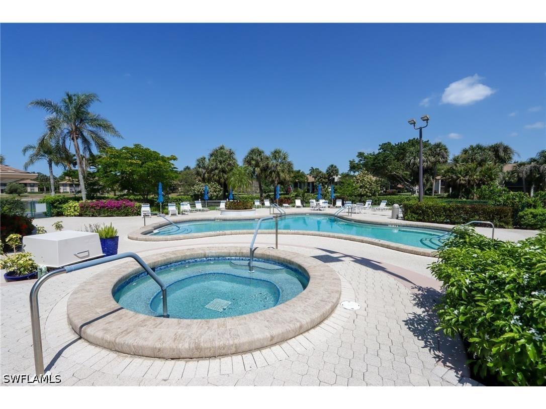 505 Lake Louise Circle #101 Naples FL 34110 226019404 image22