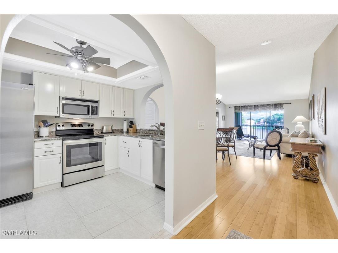 505 Mardel Drive #109 Naples FL 34104 225081001 image4