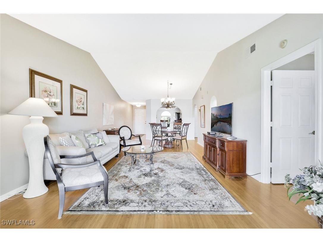 505 Mardel Drive #109 Naples FL 34104 225081001 image7