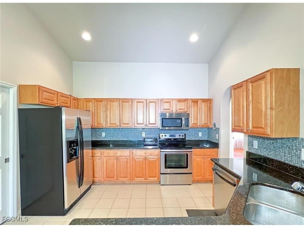 505 Palmetto Avenue Lehigh Acres FL 33972 2025014954 image10