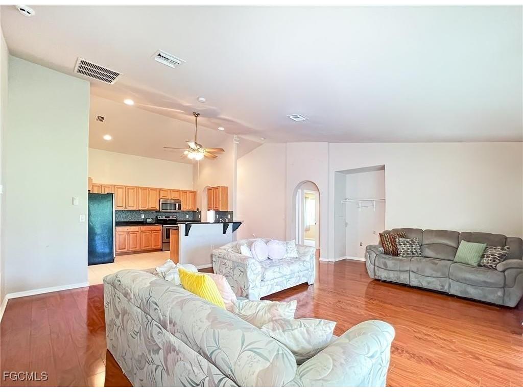 505 Palmetto Avenue Lehigh Acres FL 33972 2025014954 image8