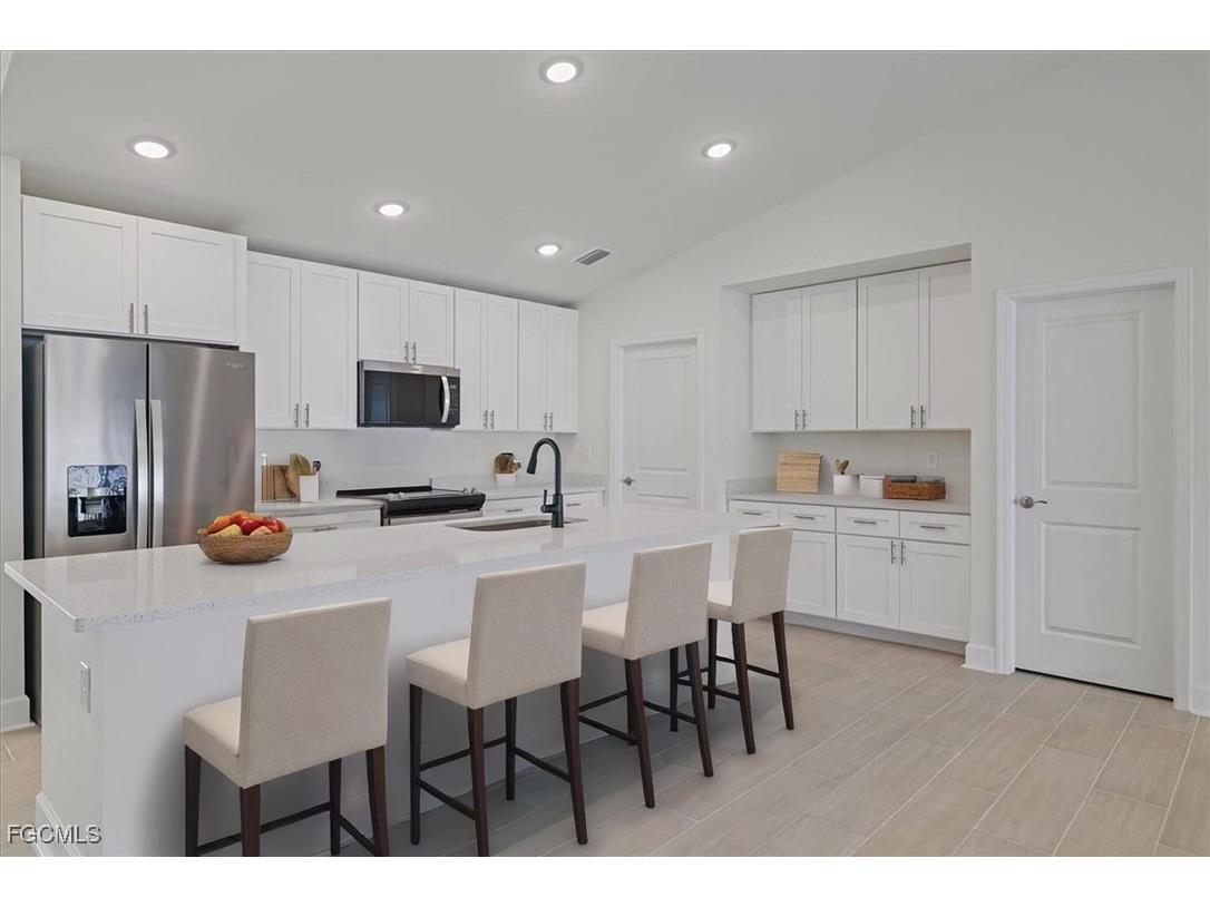 505 SW 25th Lane Cape Coral FL 33914 2025014637 image3