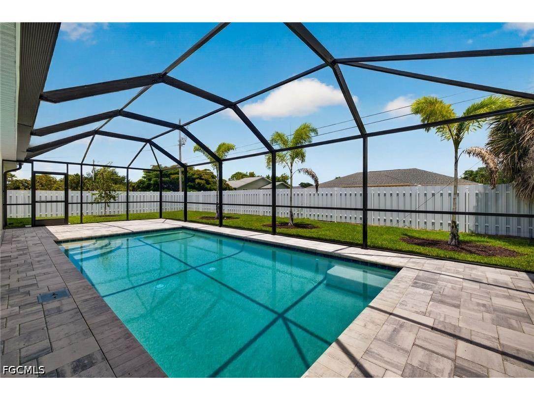 505 SW 25th Lane Cape Coral FL 33914 2026019935 image1