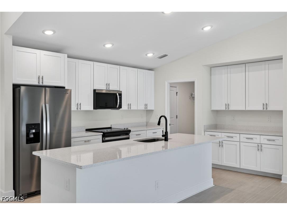 505 SW 25th Lane Cape Coral FL 33914 2026019935 image11