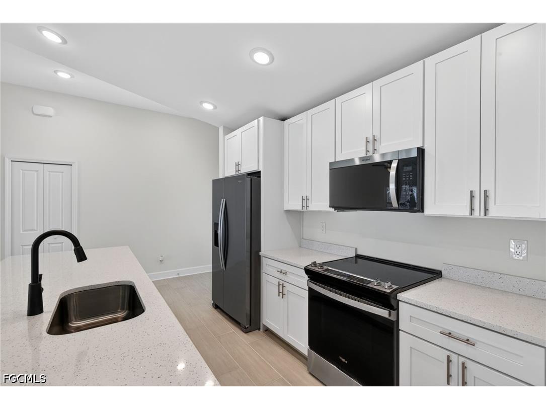 505 SW 25th Lane Cape Coral FL 33914 2026019935 image6