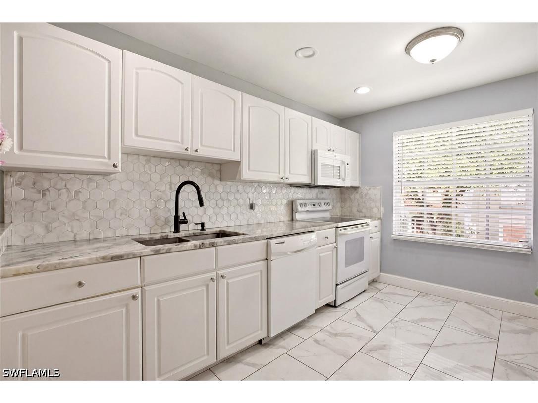505 Windsor Square #201 Naples FL 34104 226019303 image4