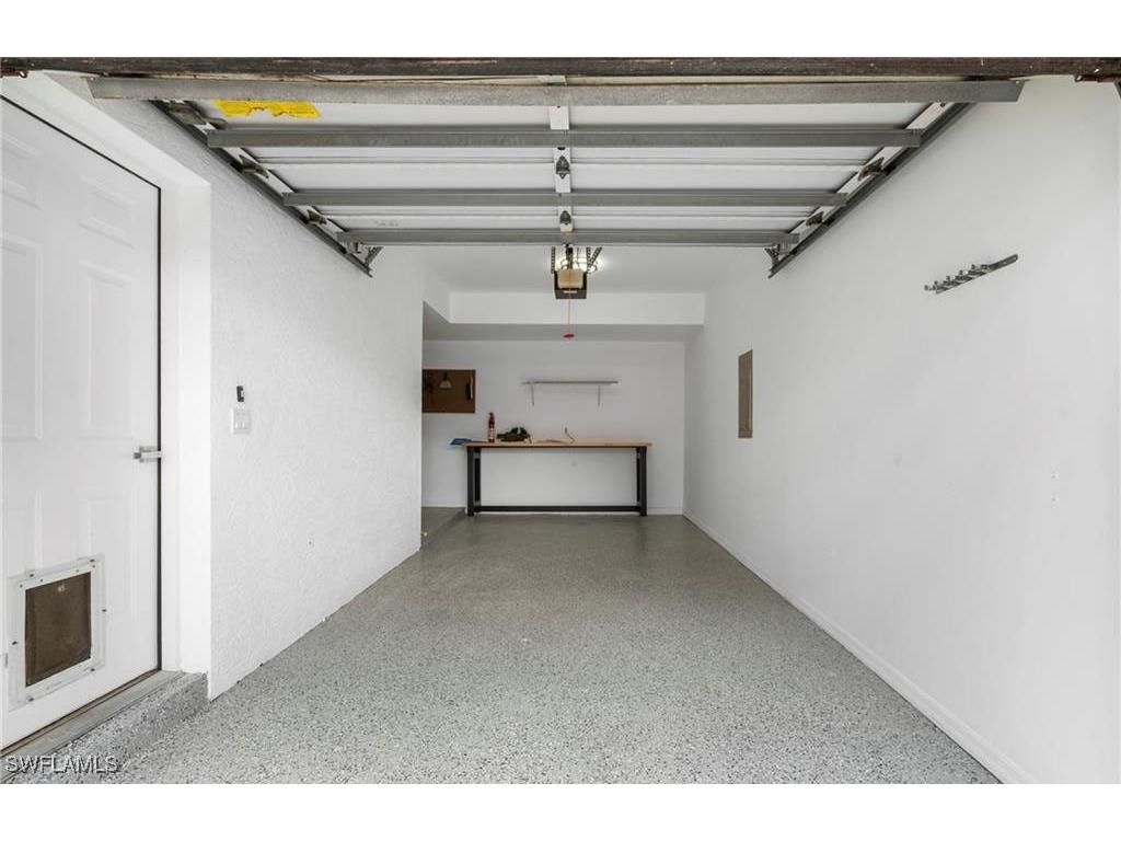 505 Windsor Square #6-202 Naples FL 34104 225078973 image29