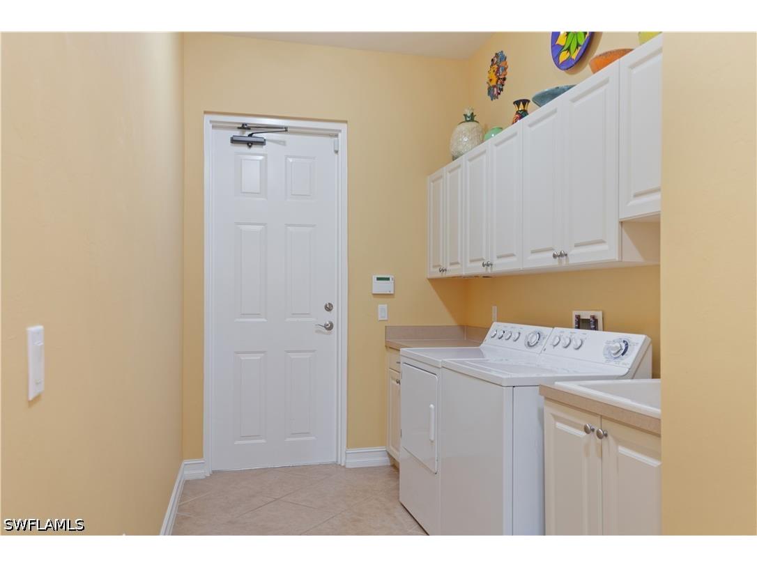 5050 Blauvelt Way #8-102 Naples FL 34105 226018146 image11