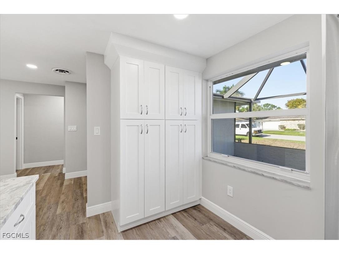 5051 Fairfield Drive Fort Myers FL 33919 2026010792 image13