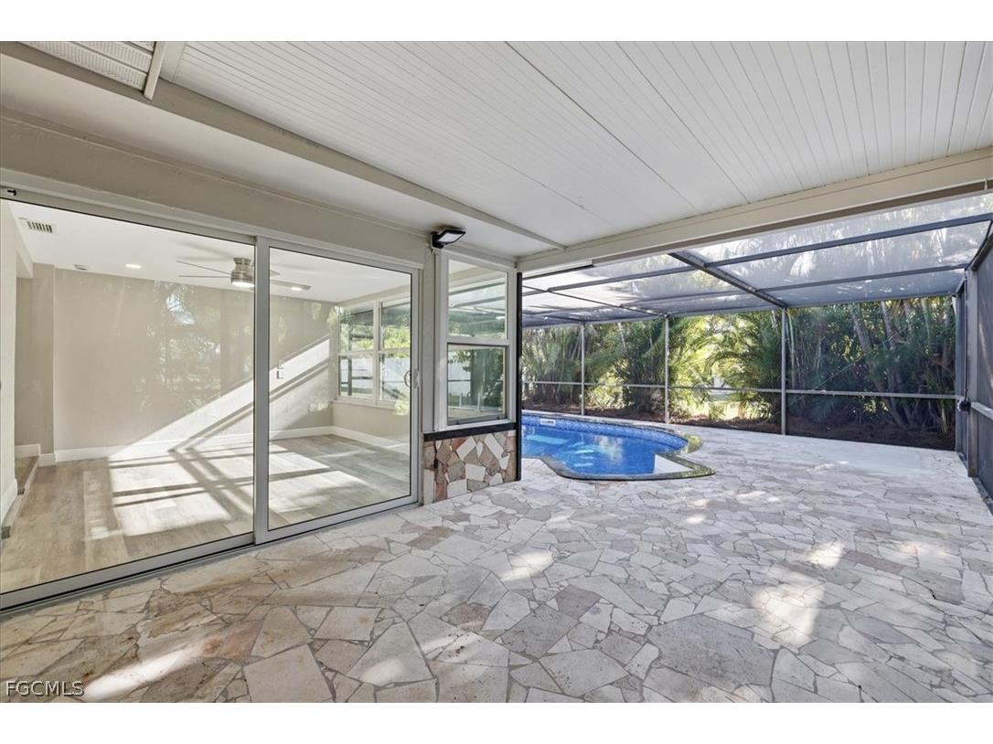 5051 Fairfield Drive Fort Myers FL 33919 2026010792 image26