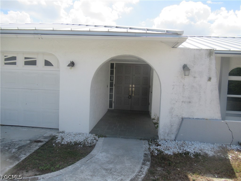 5051 Saxony Court Cape Coral FL 33904 2026017144 image2