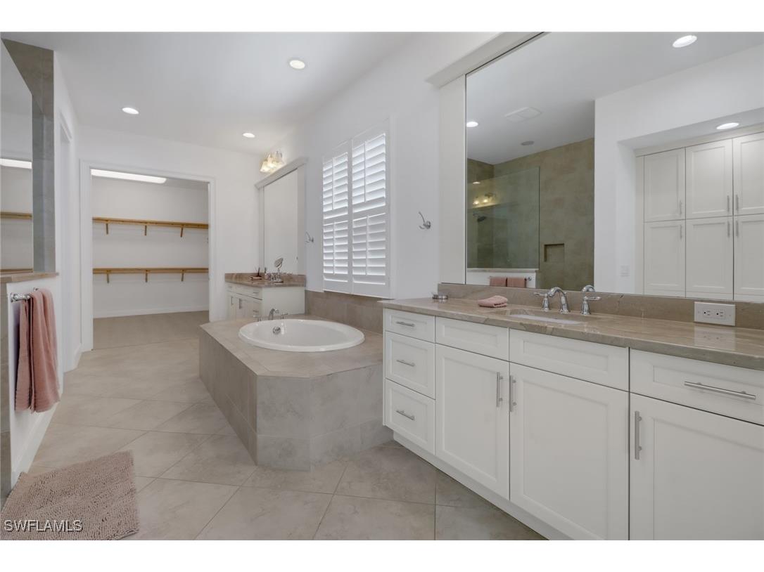 5054 Andros Drive Naples FL 34113 225072356 image10