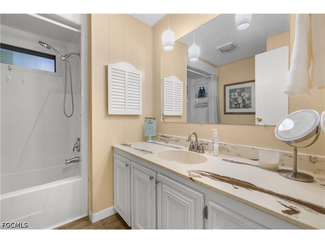506 Blossom Court North Fort Myers FL 33917 2026018629 image14