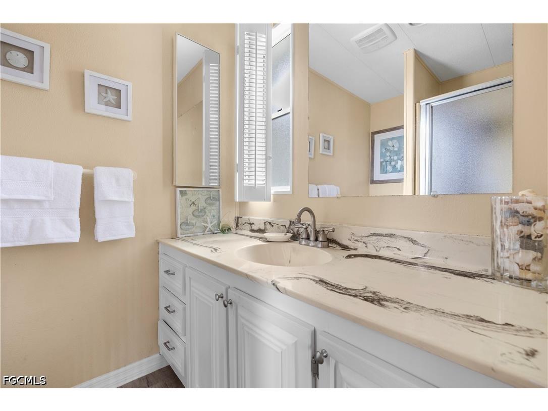 506 Blossom Court North Fort Myers FL 33917 2026018629 image17