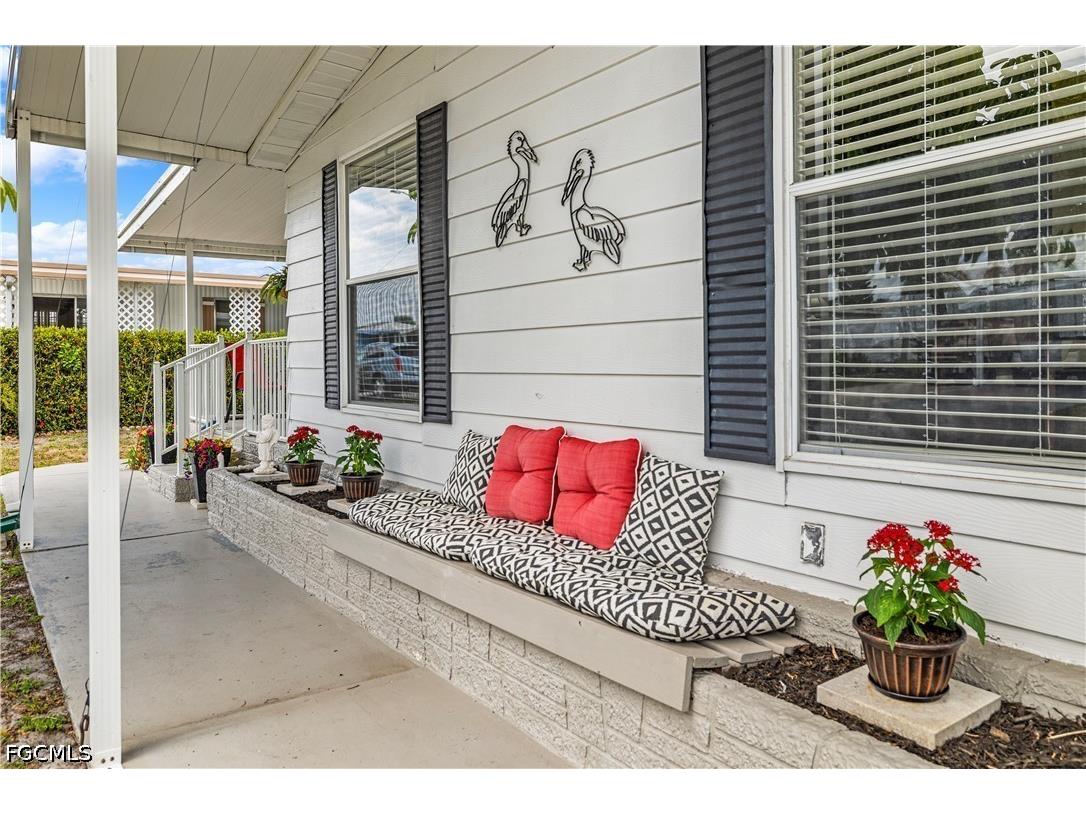 506 Blossom Court North Fort Myers FL 33917 2026018629 image3