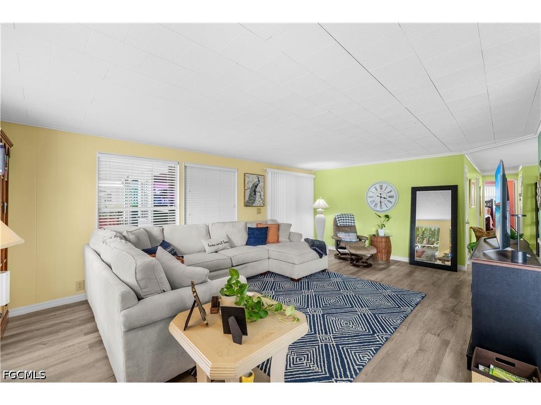 506 Blossom Court North Fort Myers FL 33917 2026018629 image6