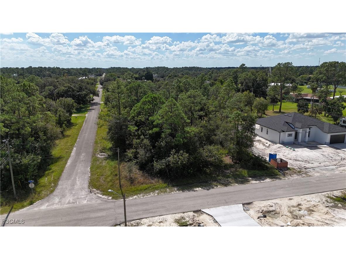 506 E 7th Street Lehigh Acres FL 33972 2025016820 image1