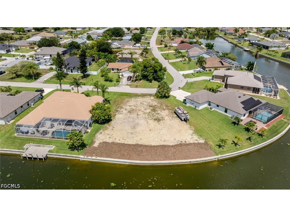 506 NE 21st Place Cape Coral FL 33909 2026023052 image8