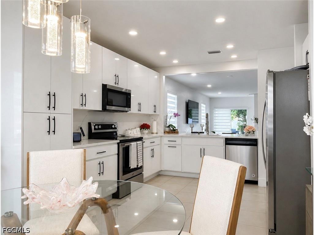 506 NW Juanita Court Cape Coral FL 33993 2026025526 image18
