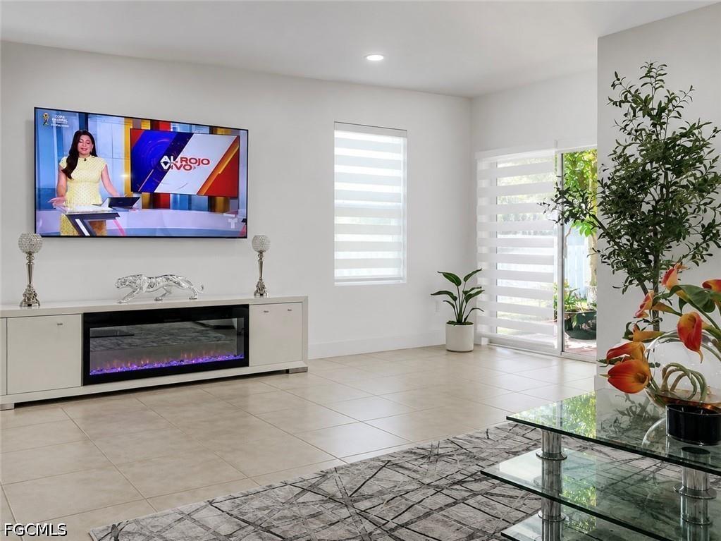 506 NW Juanita Court Cape Coral FL 33993 2026025526 image7