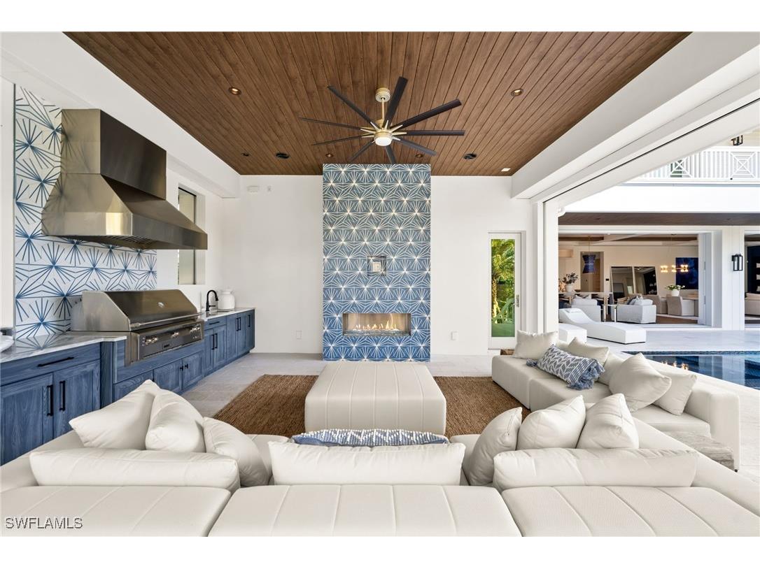 506 Neapolitan Lane Naples FL 34103 225068766 image4