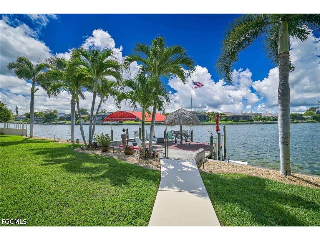 506 SE 24th Street Cape Coral FL 33990 2026016068 image2