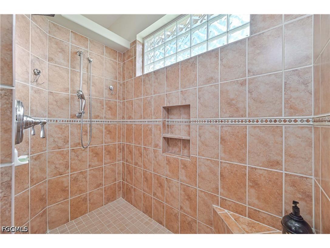 506 SE 24th Street Cape Coral FL 33990 2026016068 image41