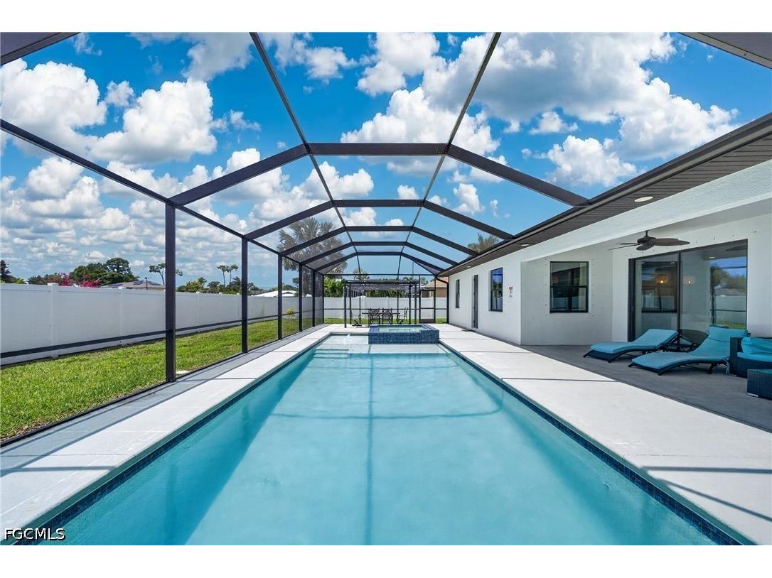 506 SW 5th Street Cape Coral FL 33991 2026020083 image1