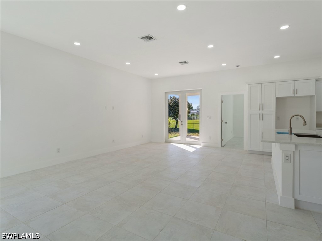 506 Trinity Street E Lehigh Acres FL 33974 226015388 image4