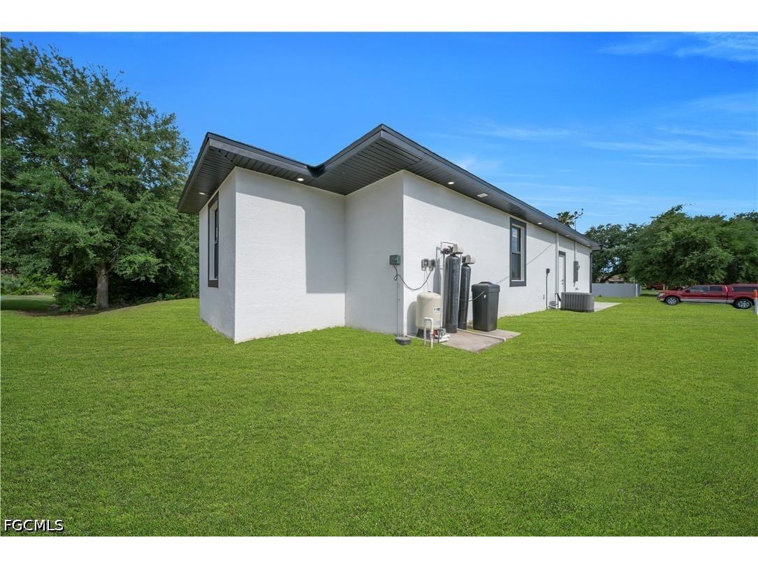 506 W 5th Street Lehigh Acres FL 33972 2026021869 image35