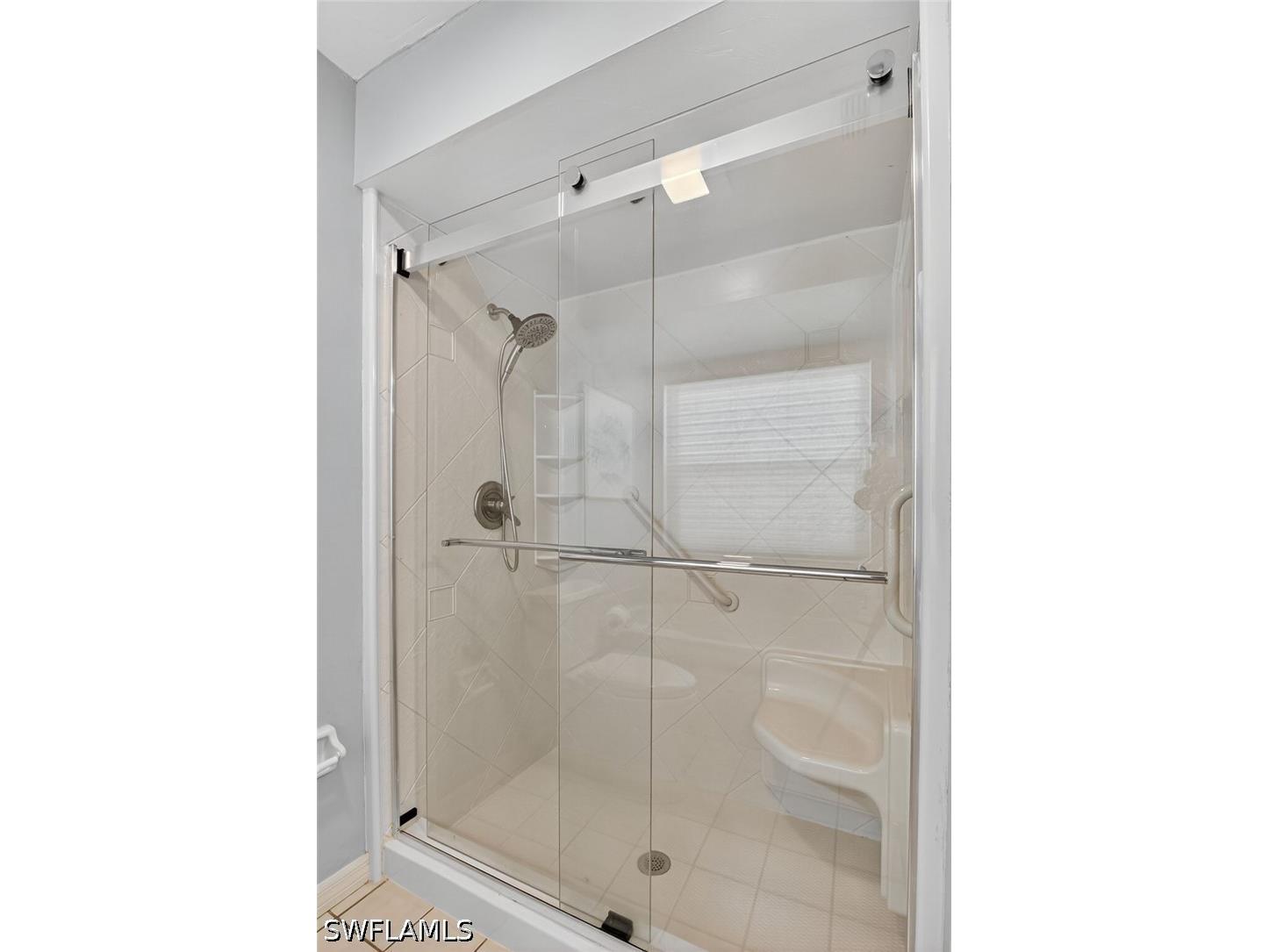 5060 Coldstream Lane Naples FL 34104 226013968 image24