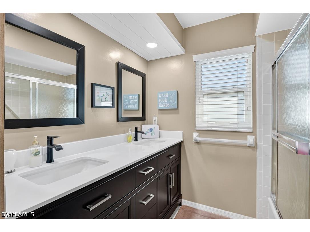 5060 Coldstream Lane Naples FL 34104 226013968 image26