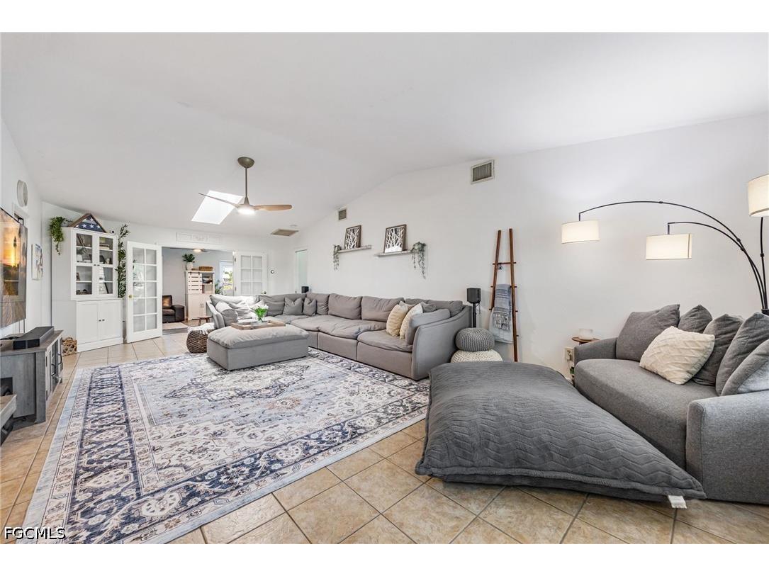 5060 Melaluca Drive Fort Myers FL 33905 2026019977 image8