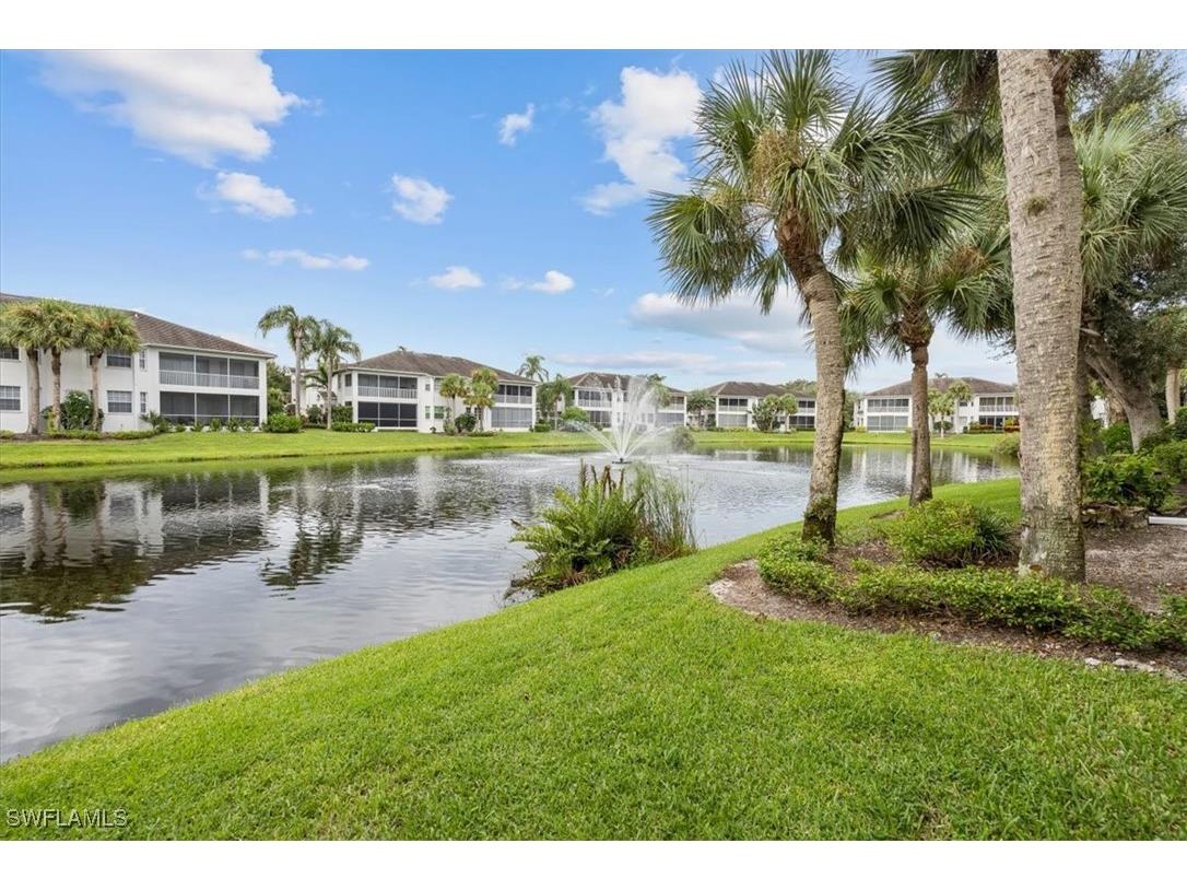 5060 Yacht Harbor Circle #102 Naples FL 34112 225065487 image11