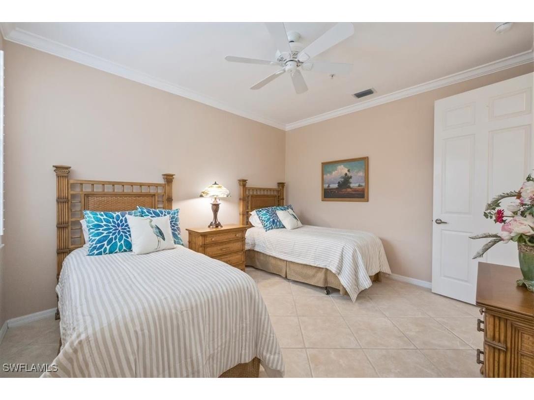 5060 Yacht Harbor Circle #102 Naples FL 34112 225065487 image23