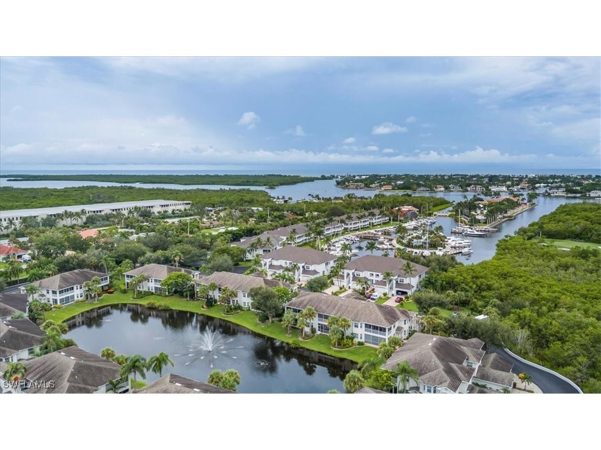 5060 Yacht Harbor Circle #102 Naples FL 34112 225065487 image25