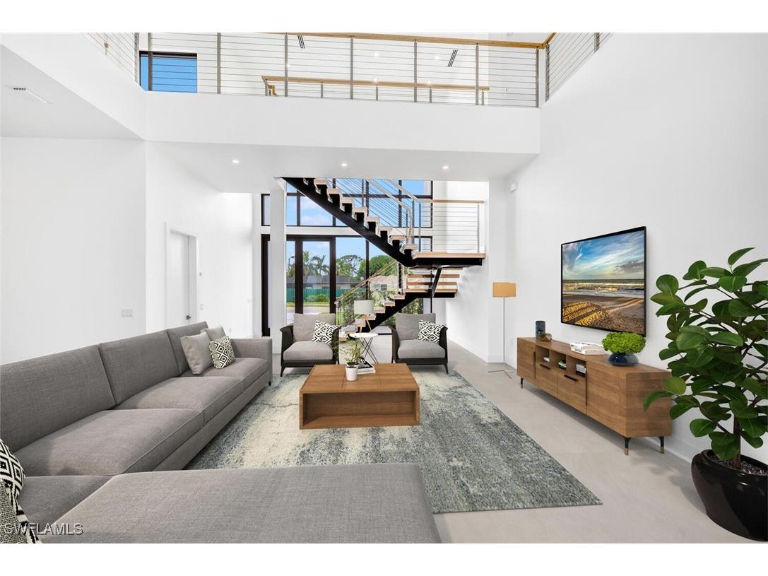 507 107th Avenue N Naples FL 34108 225047592 image1